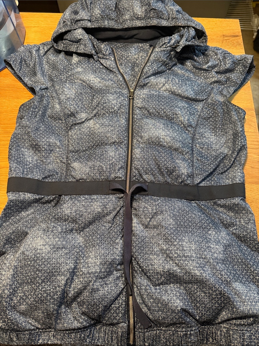 lululemon athletica Navy Patterned Hooded Puffer Zip Vest